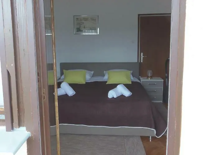 Branko Apartament Veli Rat